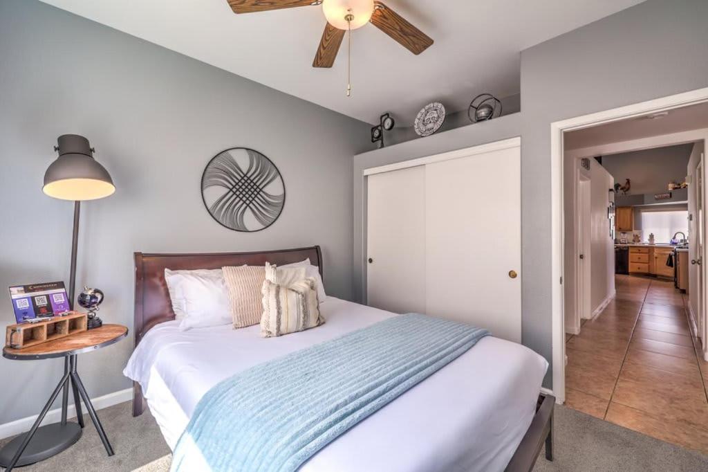 Family Fun For Everyone In Las Vegas- 4 Bedrooms, Billiards, Game Room Henderson Esterno foto