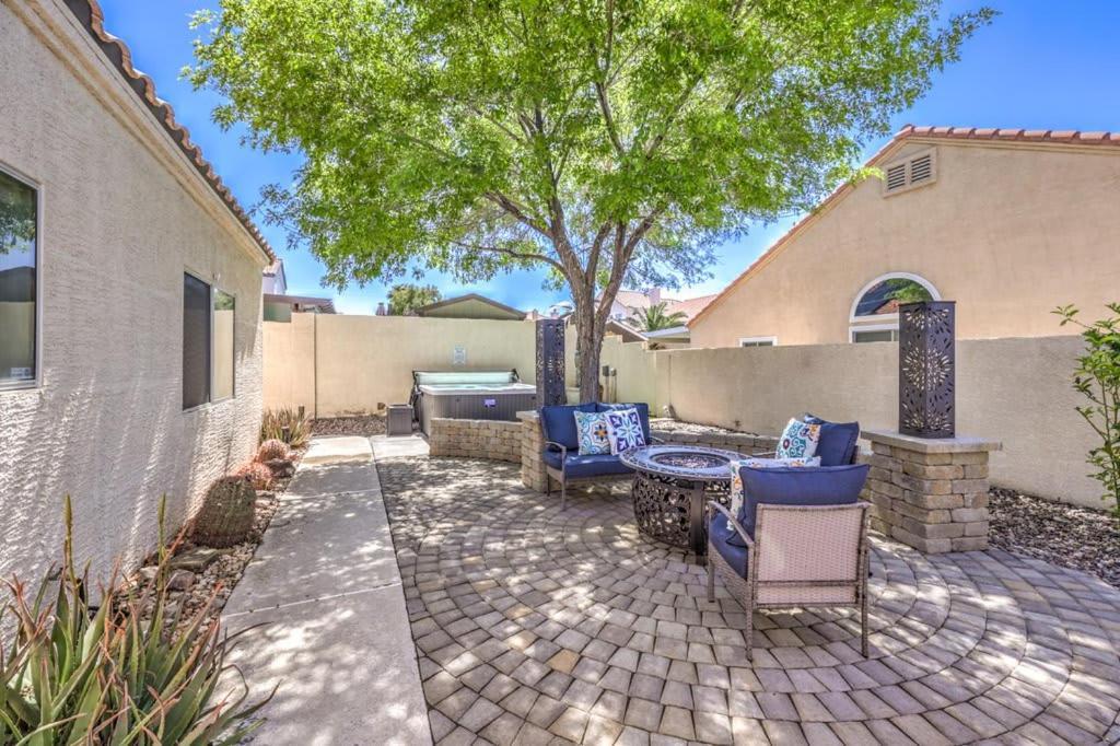 Family Fun For Everyone In Las Vegas- 4 Bedrooms, Billiards, Game Room Henderson Esterno foto
