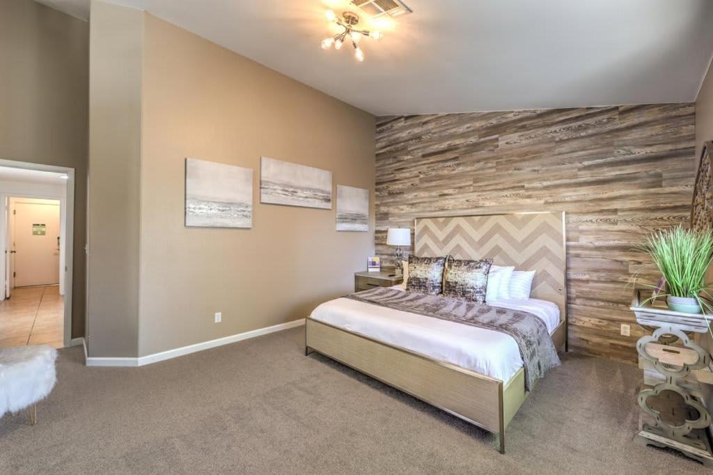 Family Fun For Everyone In Las Vegas- 4 Bedrooms, Billiards, Game Room Henderson Esterno foto